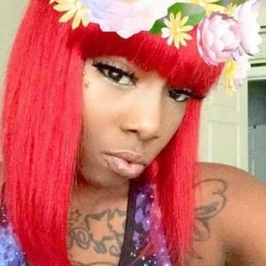 Meet your Posher, Sonia